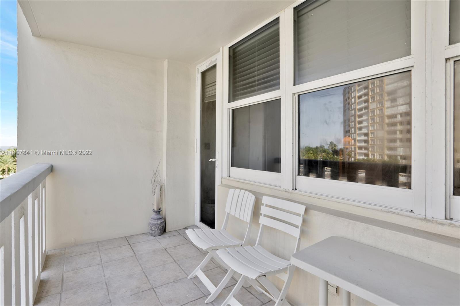 JAMAICA HOUSE CONDOMINIUM - Residential