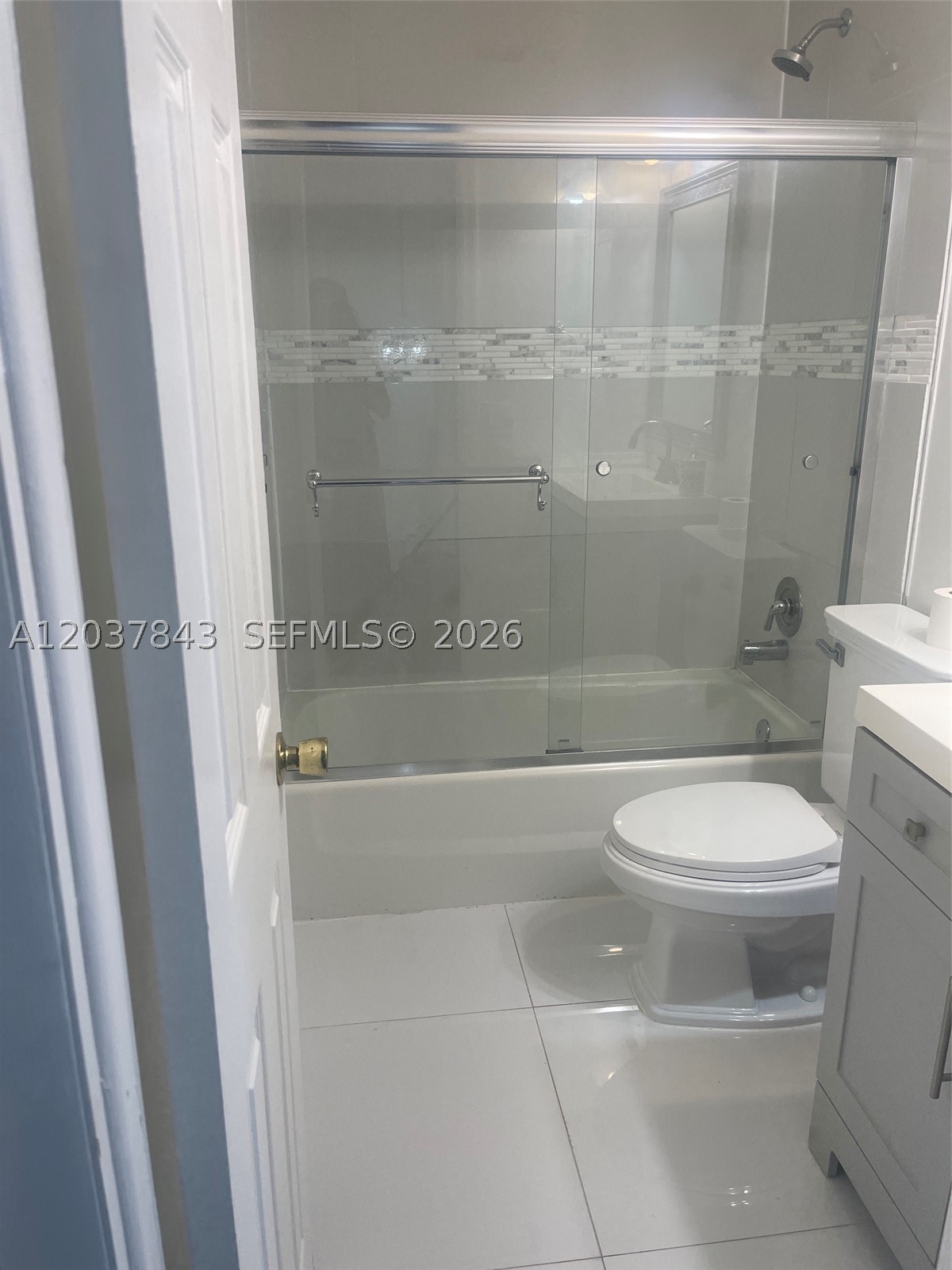 BLACK CREEK VILLAS - Residential Lease