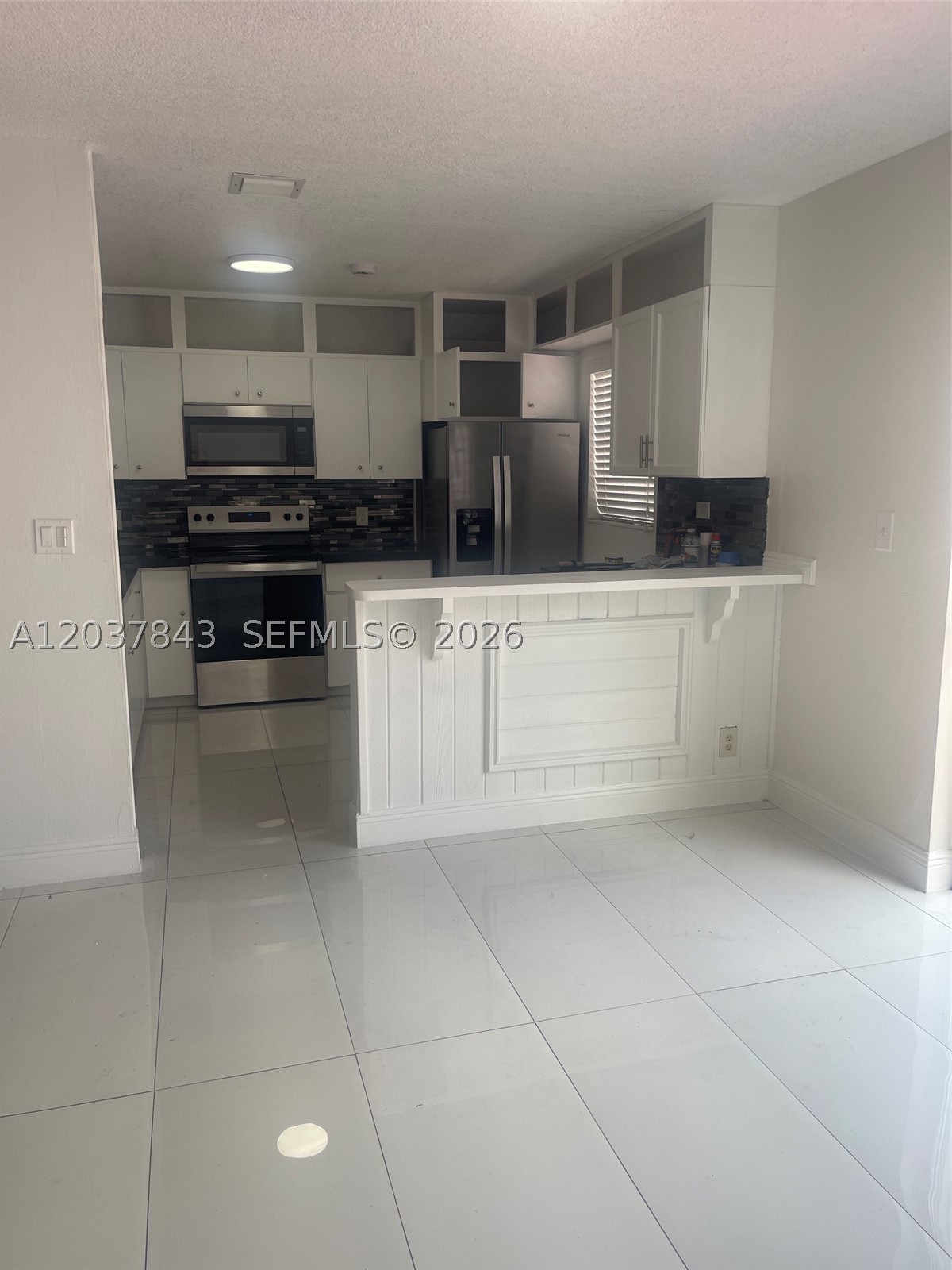 BLACK CREEK VILLAS - Residential Lease