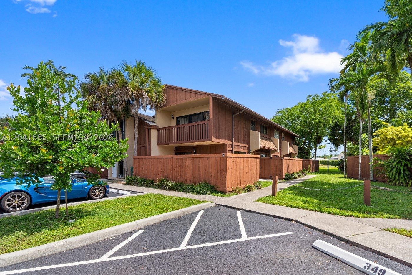 SNAPPER VILLAGE CONDO PHA - Residential