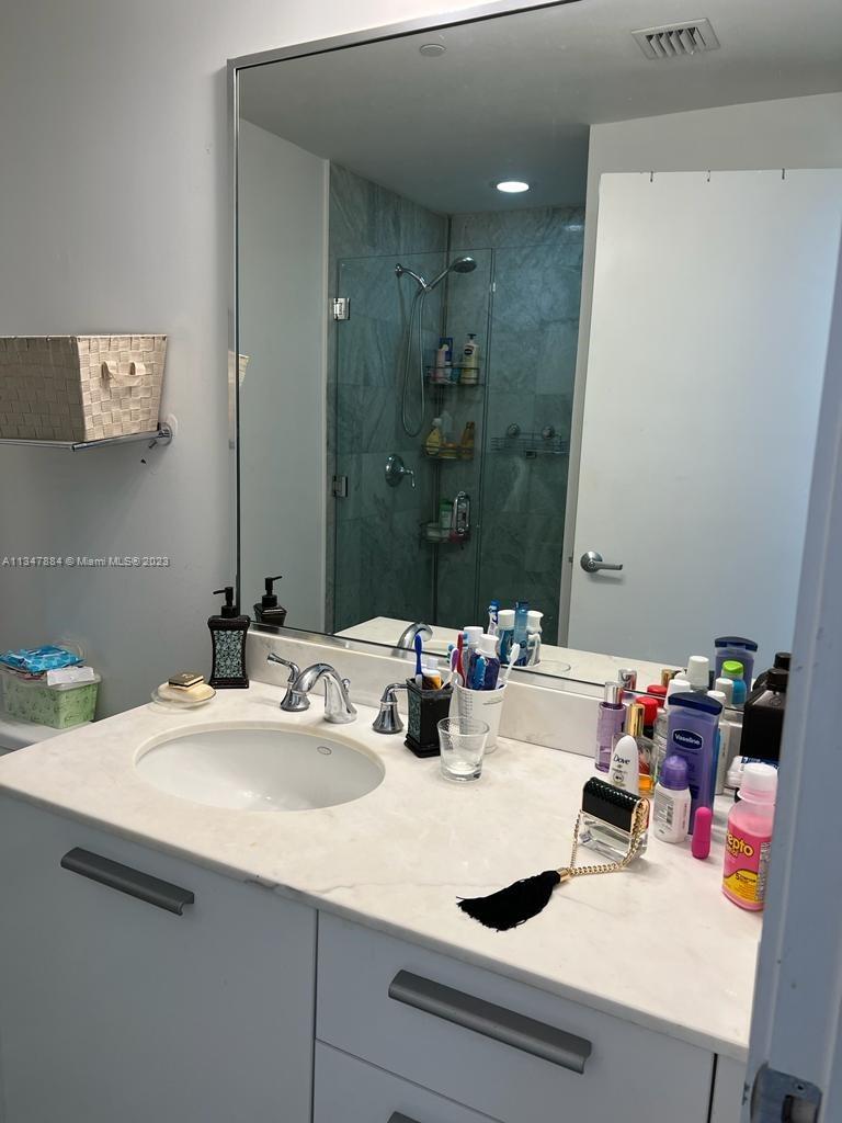 1060 BRICKELL - Residential Lease