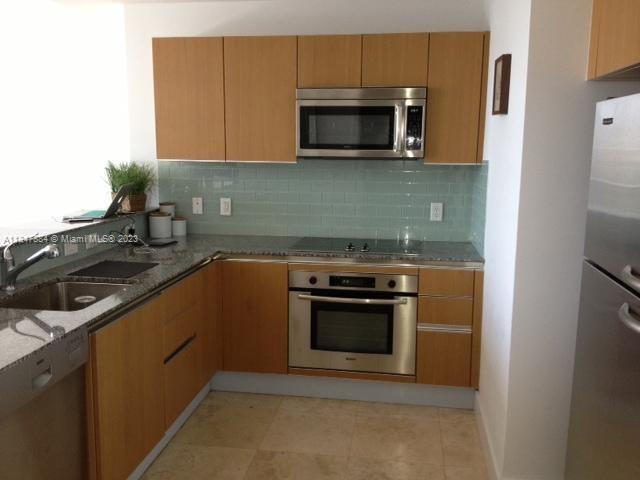 1060 BRICKELL - Residential Lease