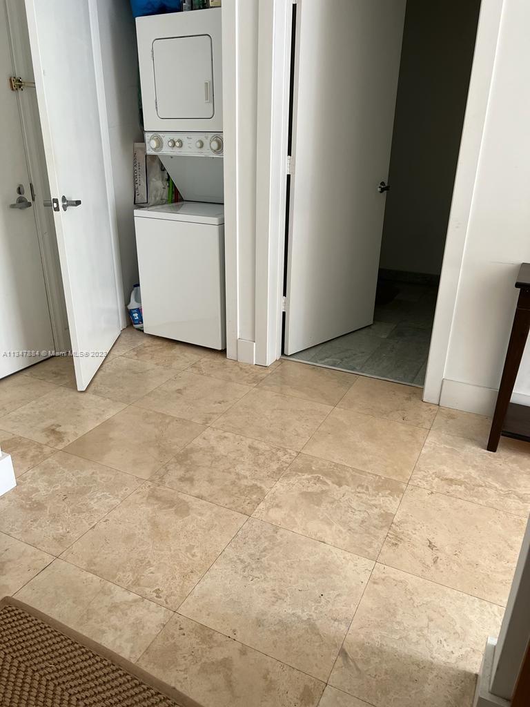 1060 BRICKELL - Residential Lease