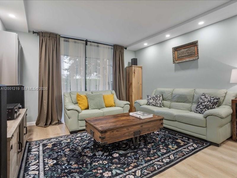 GATE ONE CONDO - Residential