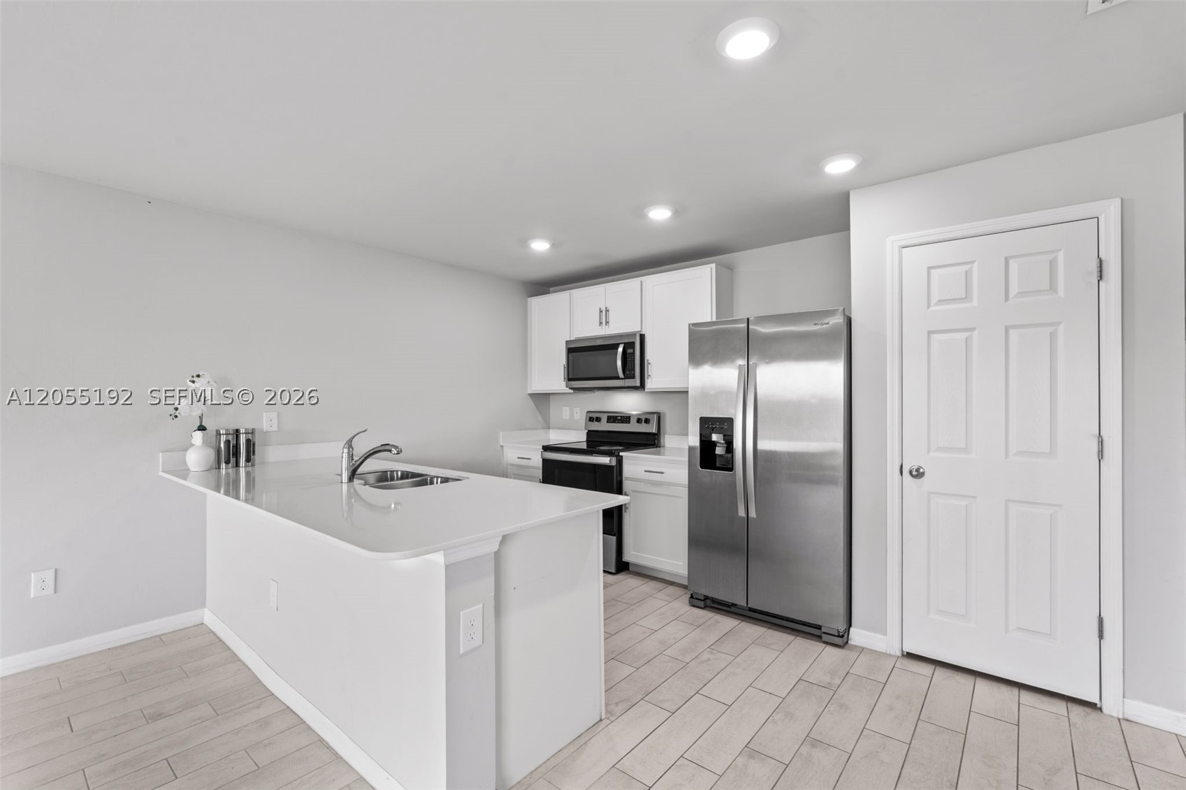 PORT LABELLE UNIT 7 - Residential