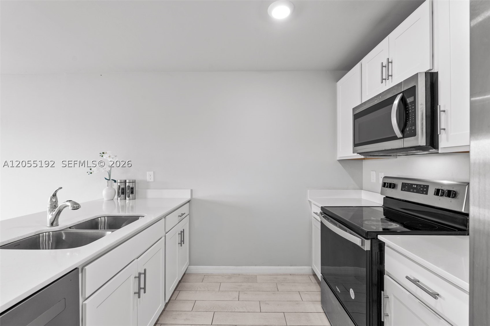 PORT LABELLE UNIT 7 - Residential