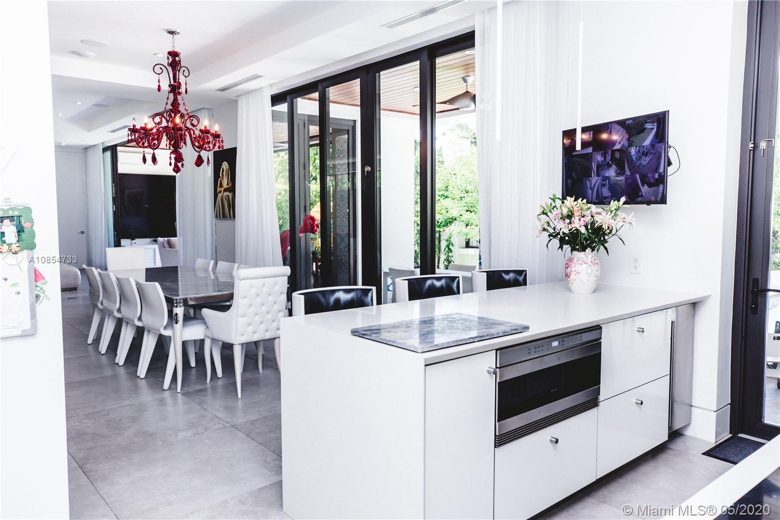 SAN MARINO ISLAND - Residential
