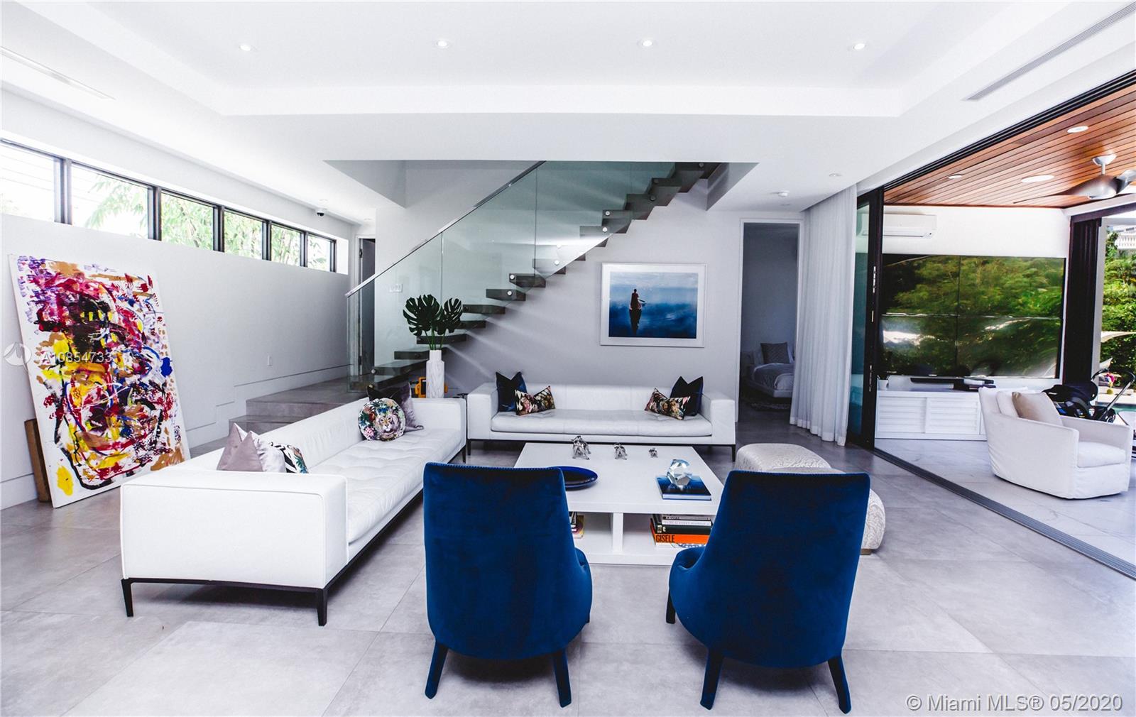 SAN MARINO ISLAND - Residential