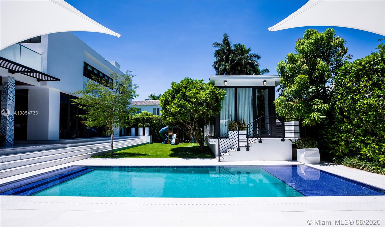 SAN MARINO ISLAND - Residential