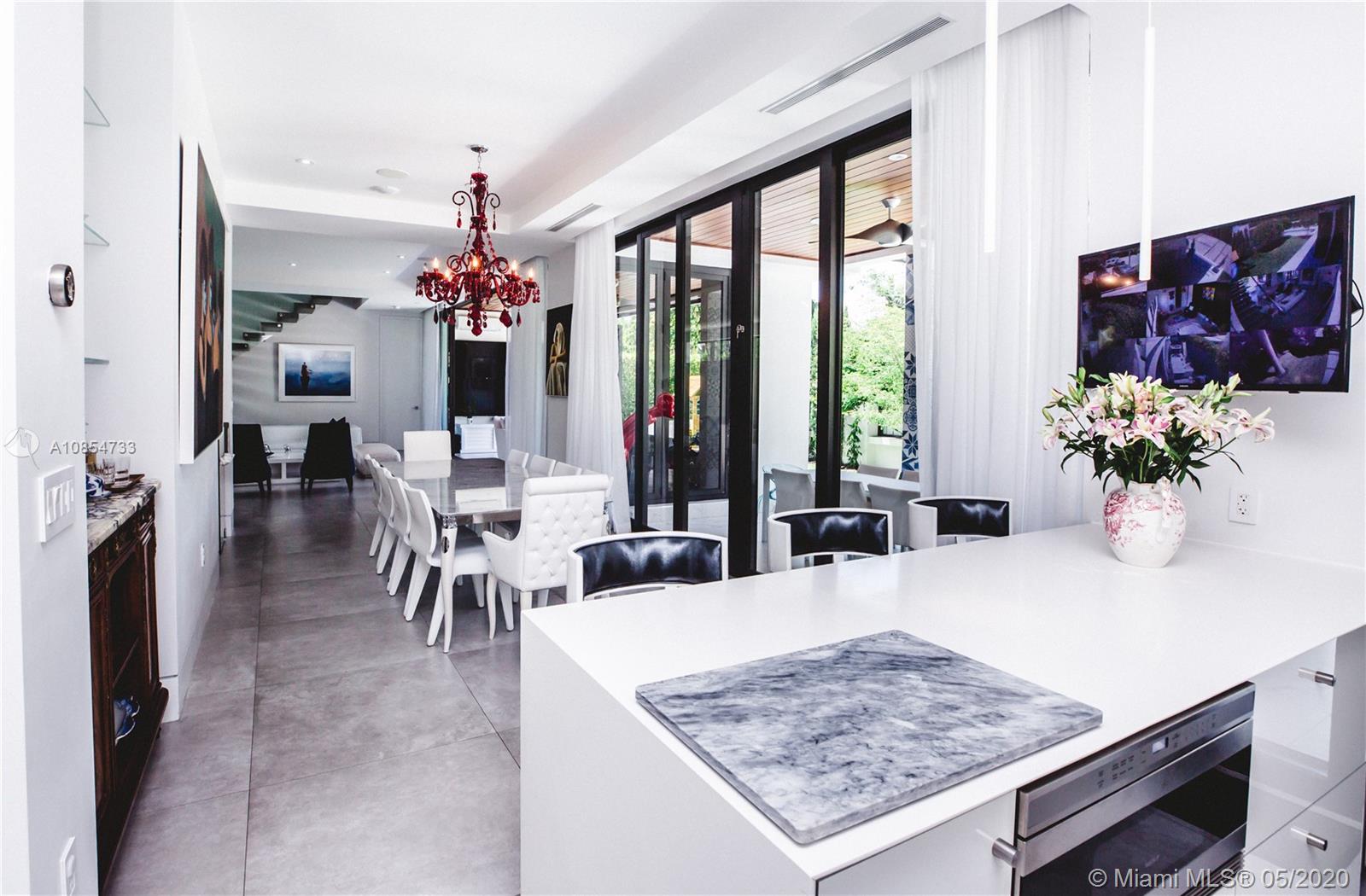 SAN MARINO ISLAND - Residential