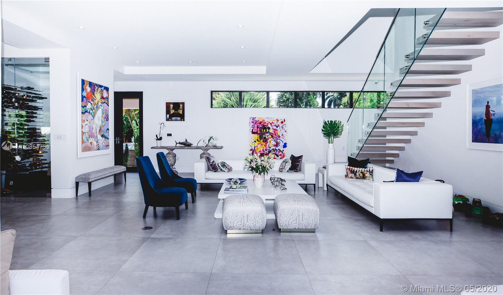 SAN MARINO ISLAND - Residential