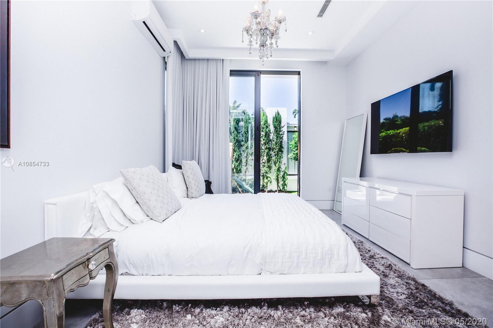 SAN MARINO ISLAND - Residential