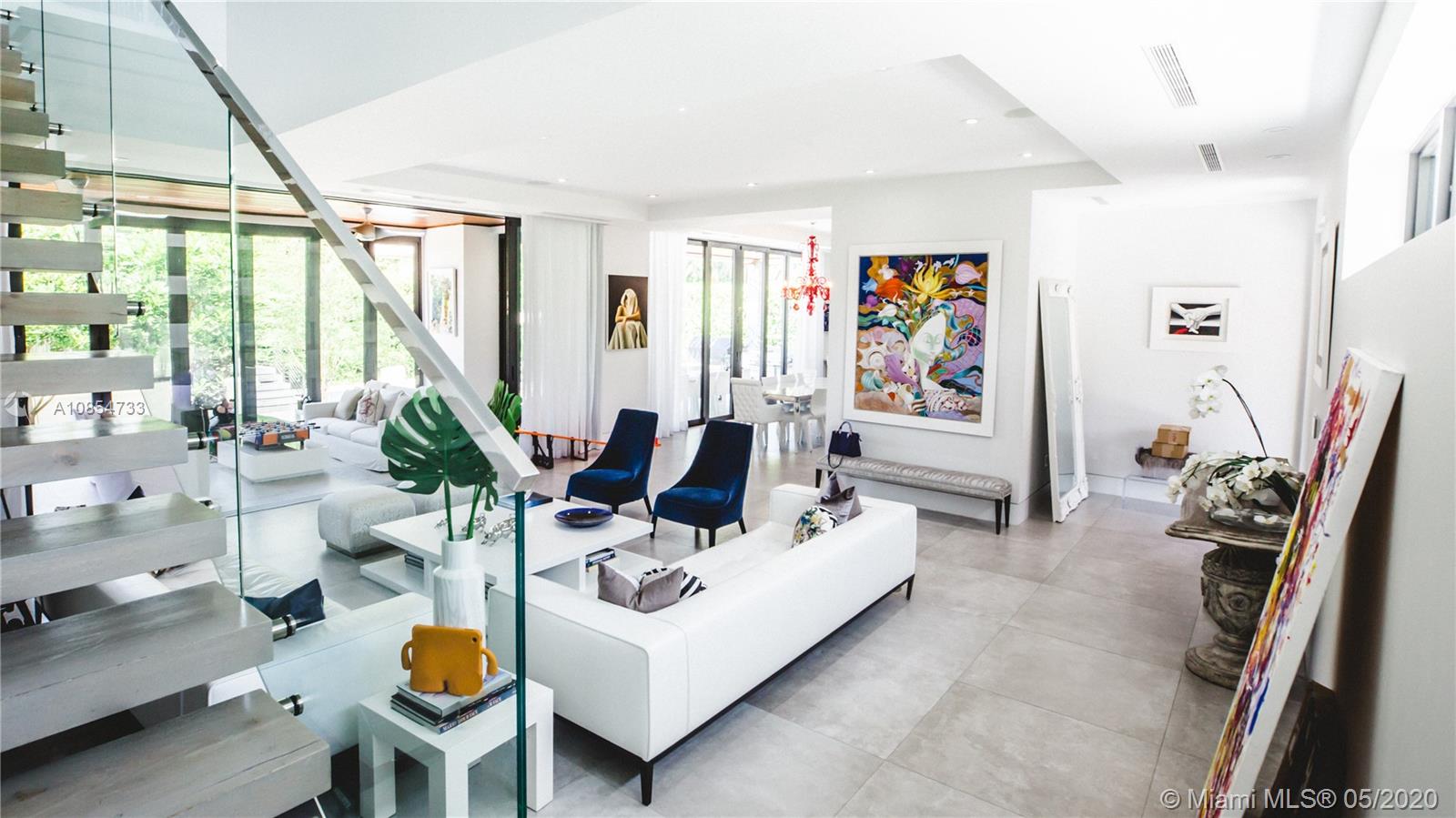SAN MARINO ISLAND - Residential