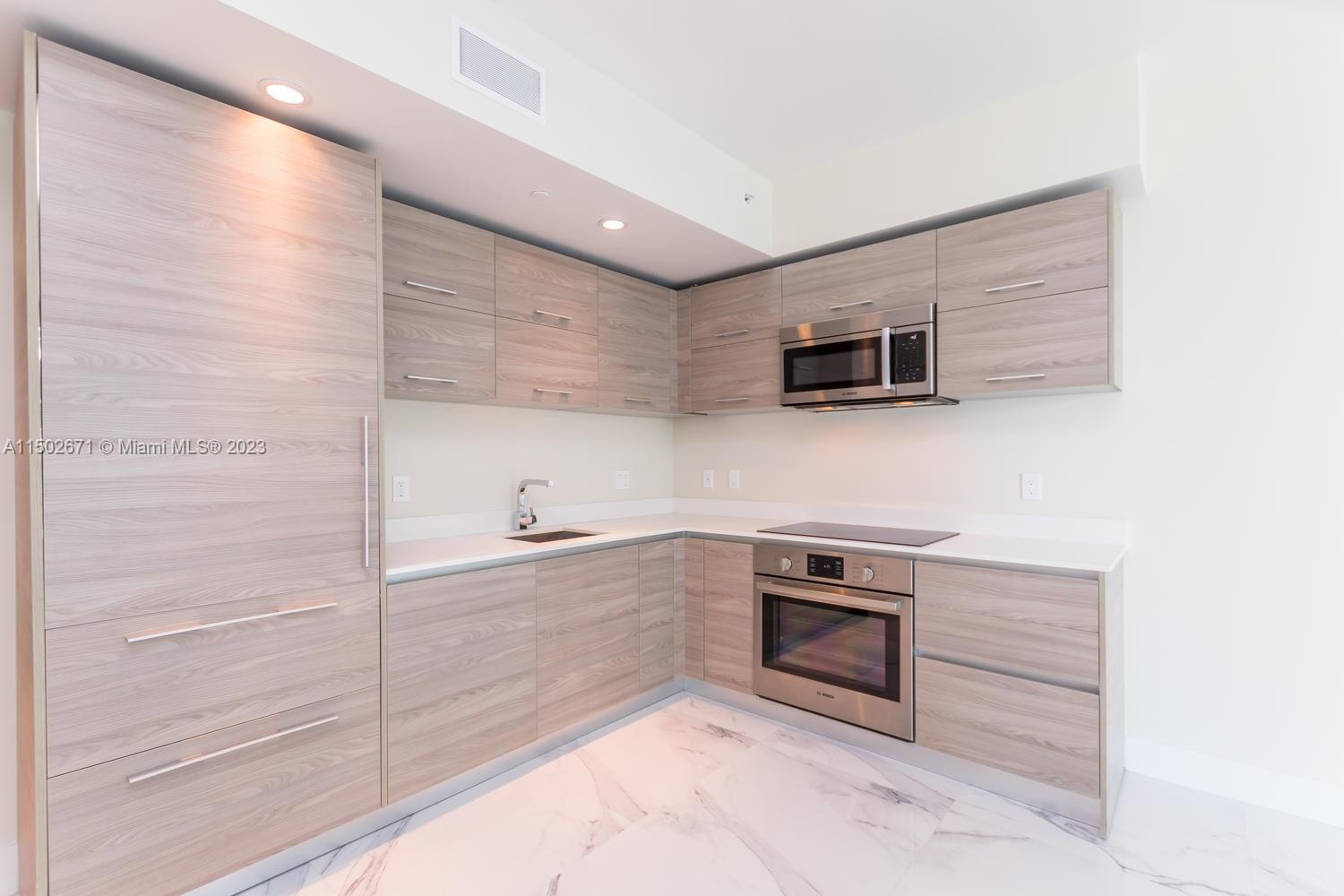 1300 S MIAMI AVENUE CONDO - Residential Lease