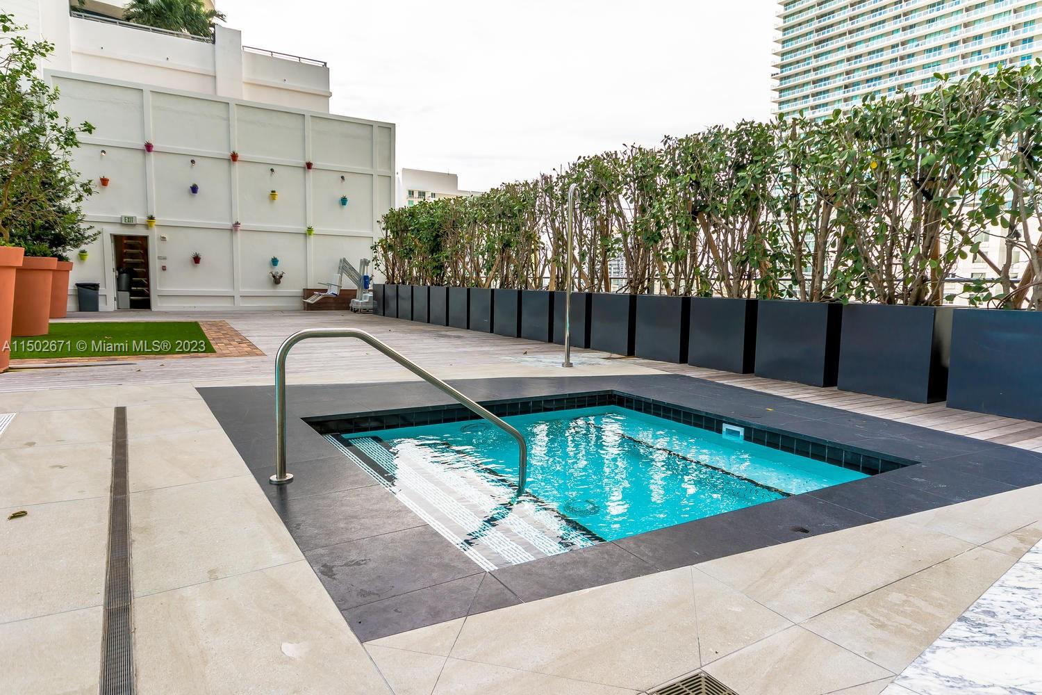 1300 S MIAMI AVENUE CONDO - Residential Lease