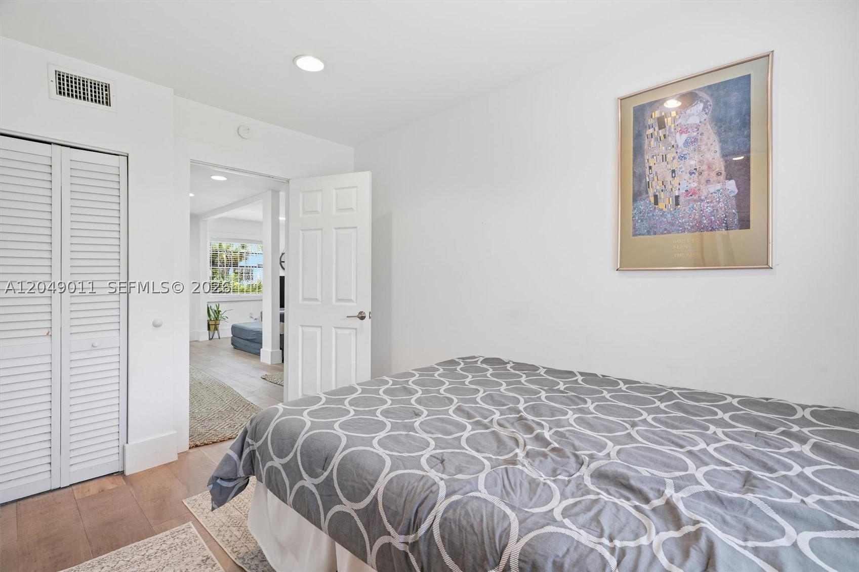 NORTH GATE - Residential
