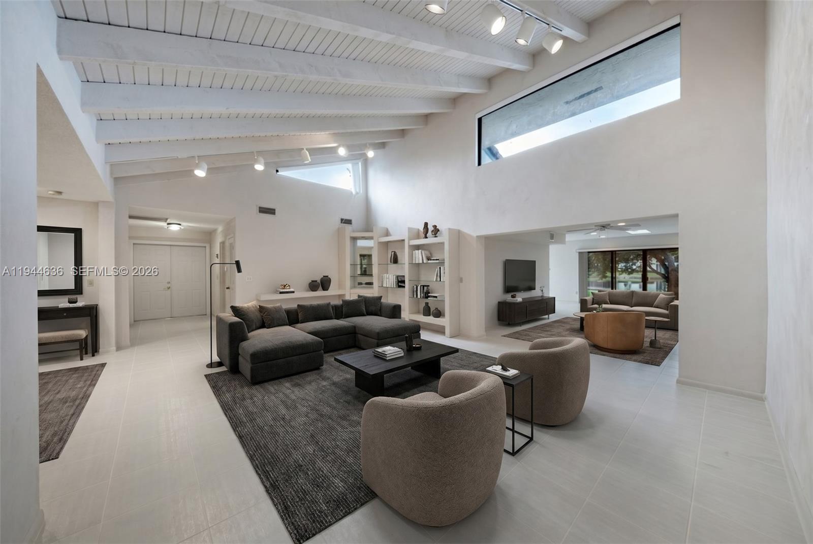GLADES OF BOCA LAGO CONDO - Residential