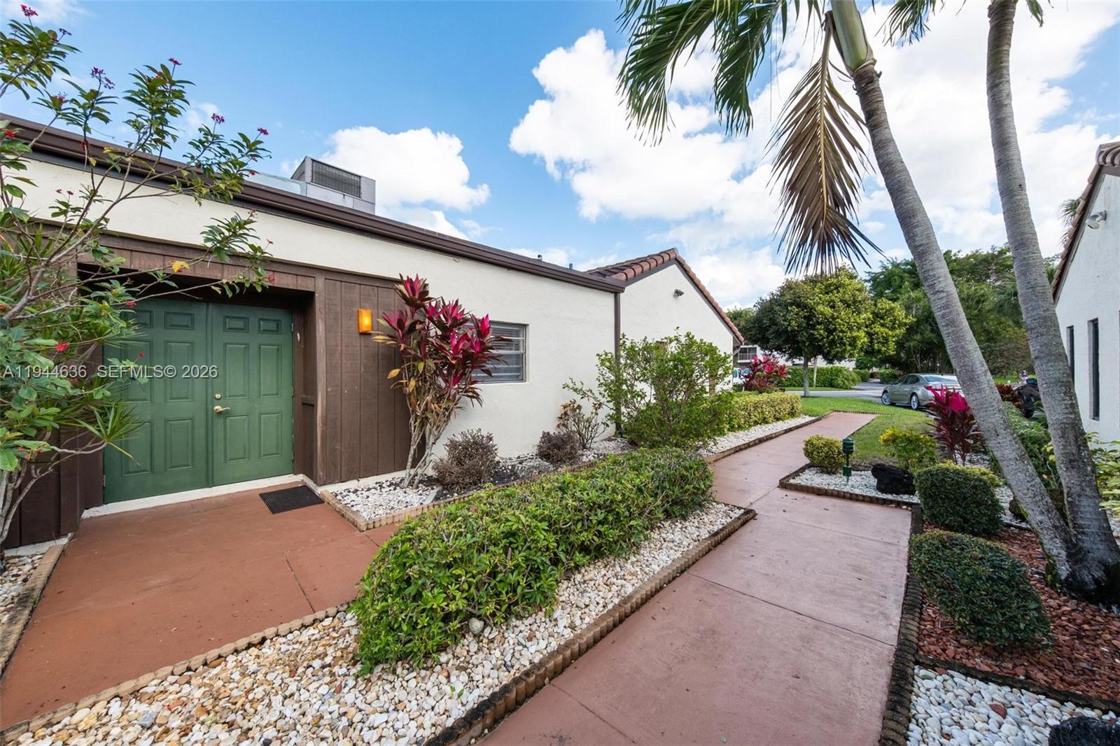 GLADES OF BOCA LAGO CONDO - Residential