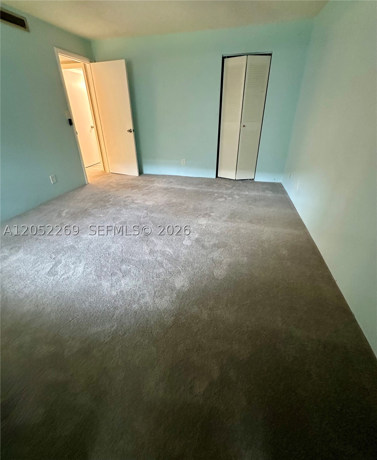 GATELAND VILLAGE SEC D CO - Residential