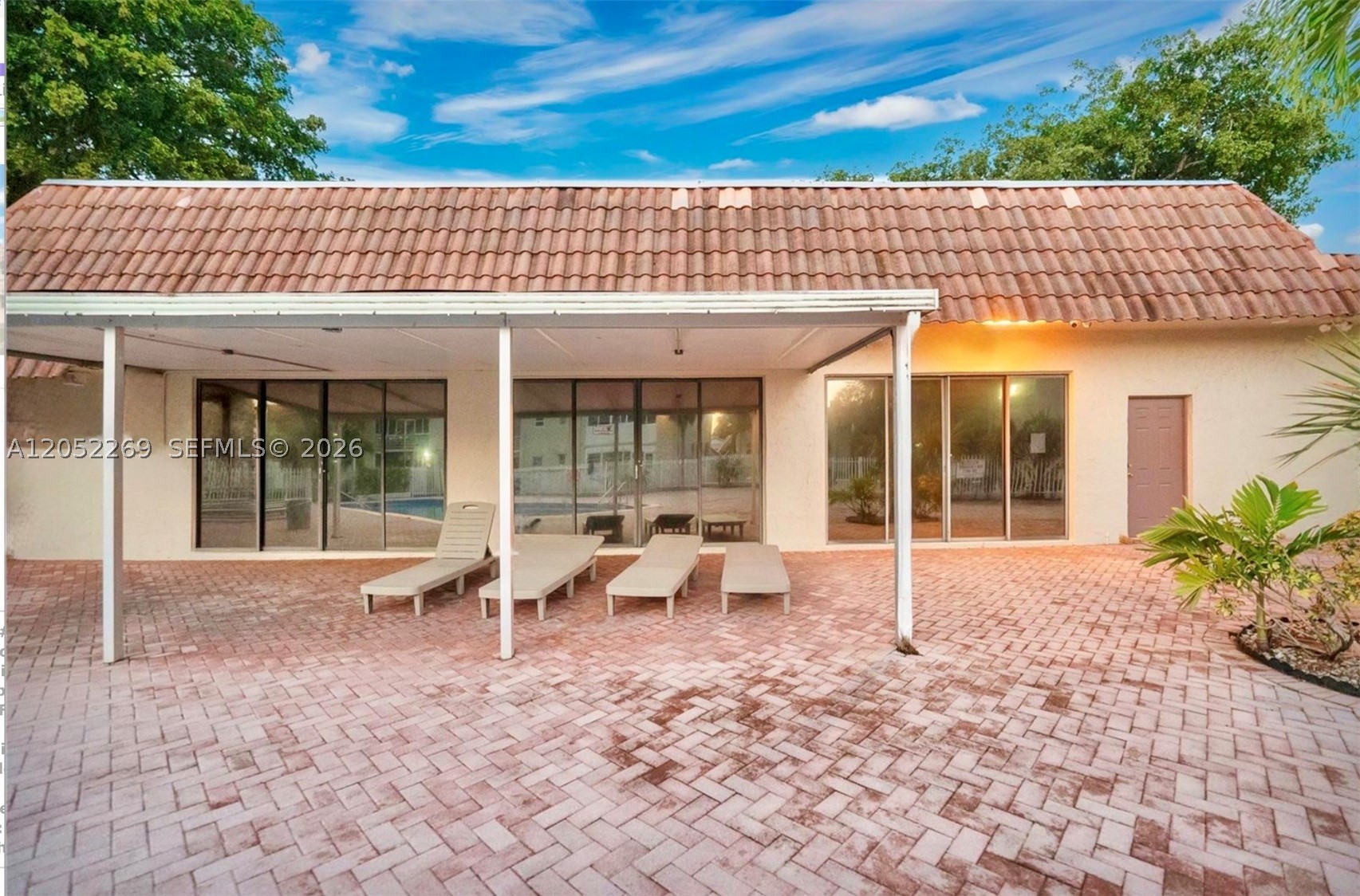GATELAND VILLAGE SEC D CO - Residential
