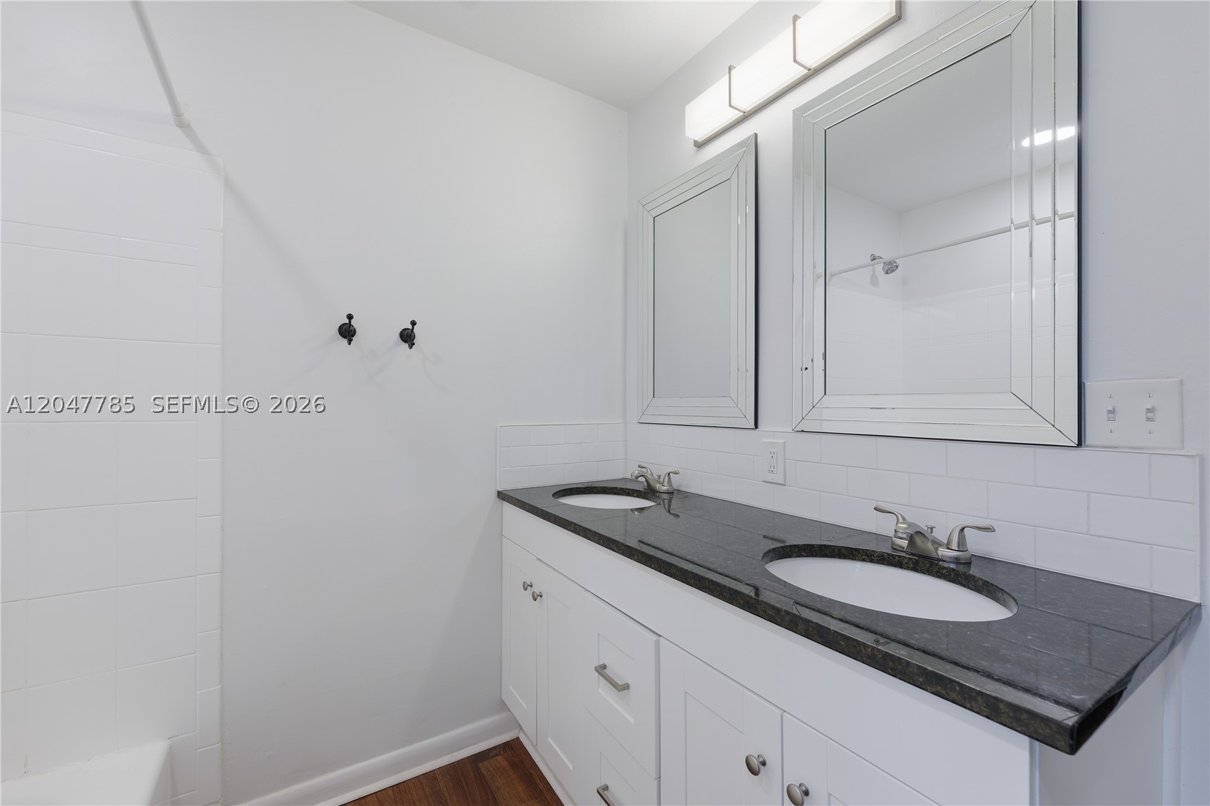 Hillcrest - Residential