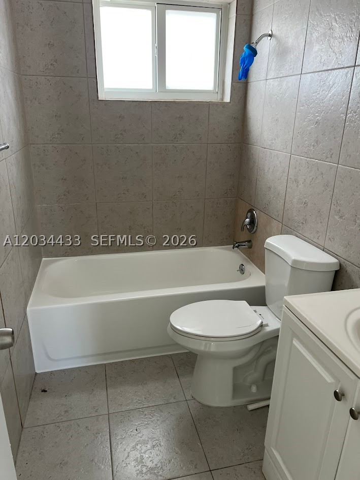 HOLLYWOOD BEACH HEIGHTS S - Residential Lease
