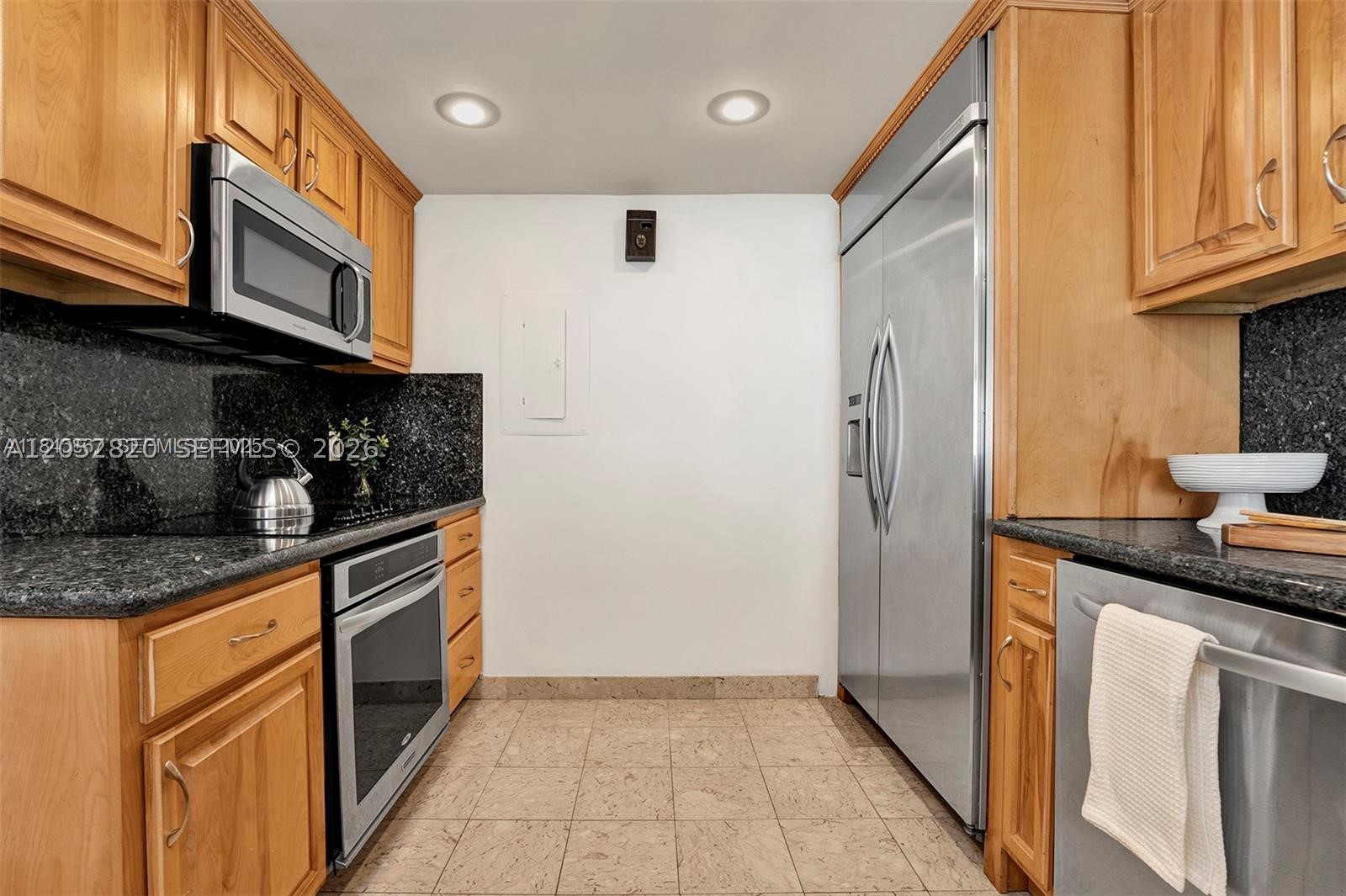GROVE ISLE CONDO - Residential Lease
