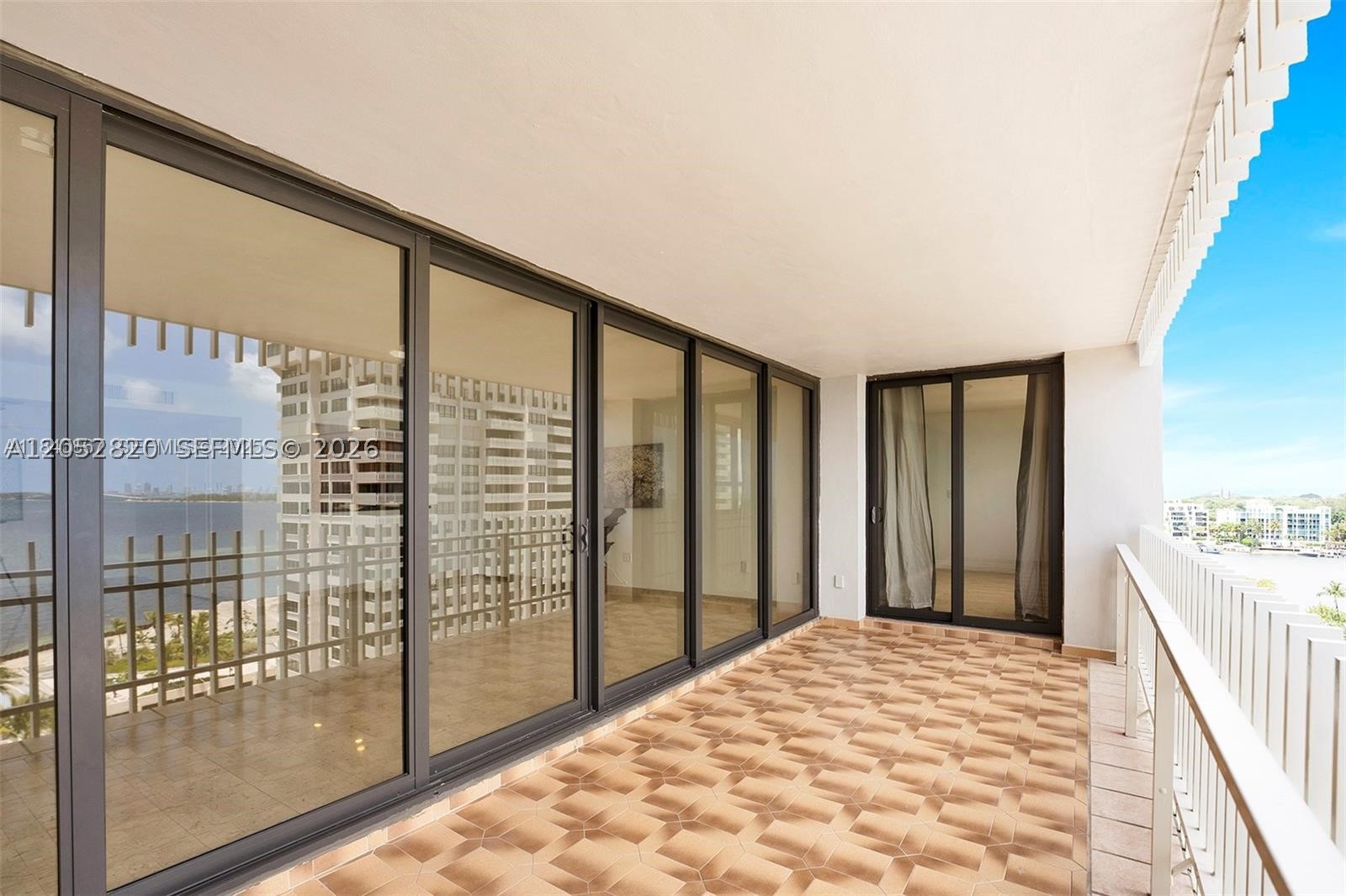 GROVE ISLE CONDO - Residential Lease