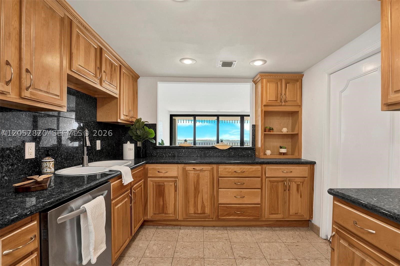 GROVE ISLE CONDO - Residential Lease