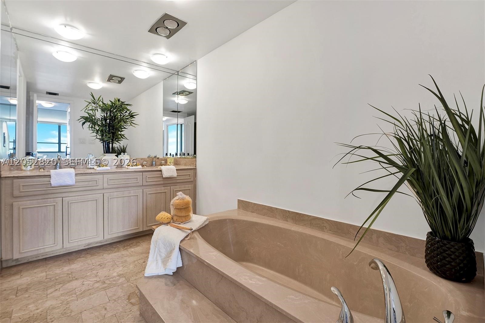 GROVE ISLE CONDO - Residential Lease