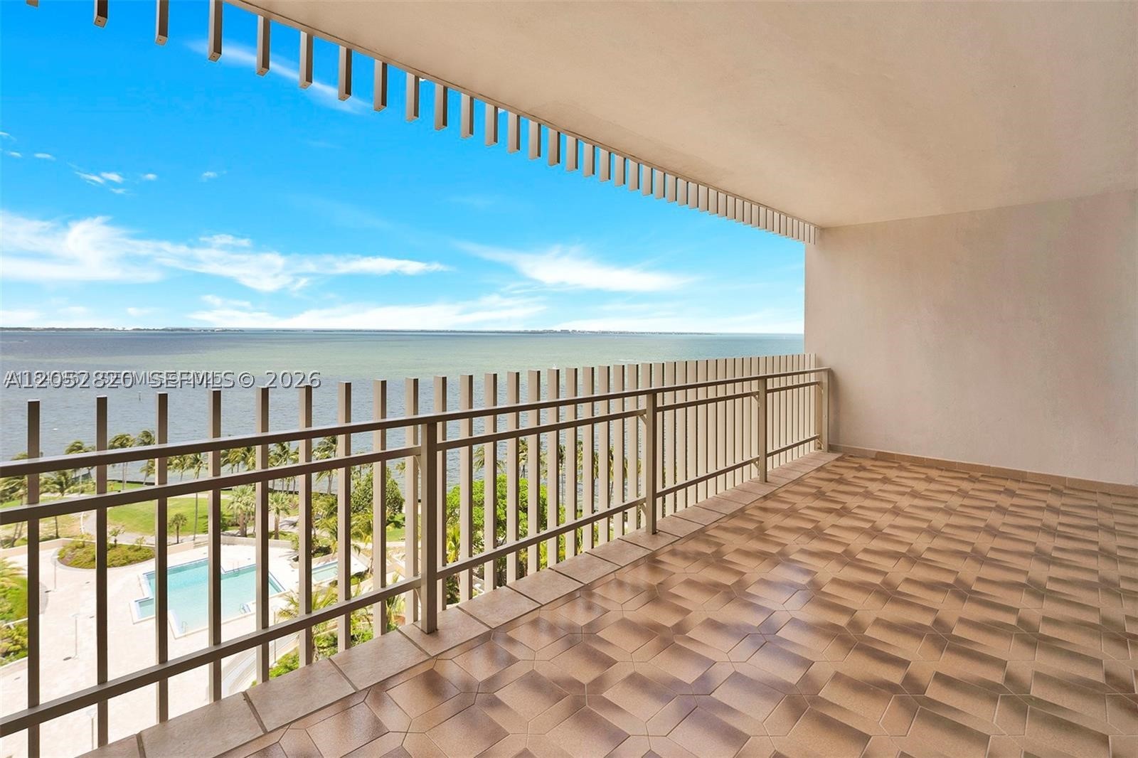 GROVE ISLE CONDO - Residential Lease