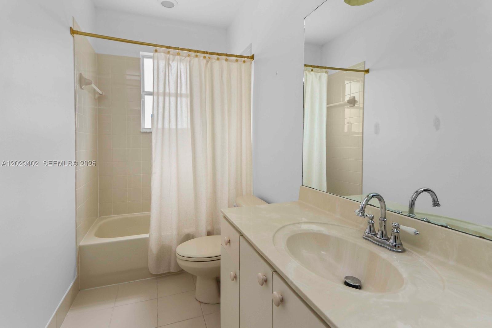 SHORES AT KEYS GATE - Residential