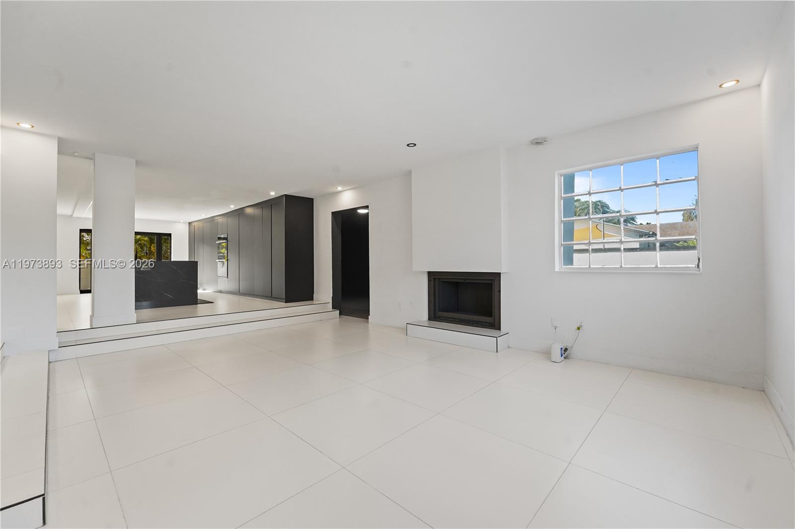 OLD CUTLER SHORES - Residential