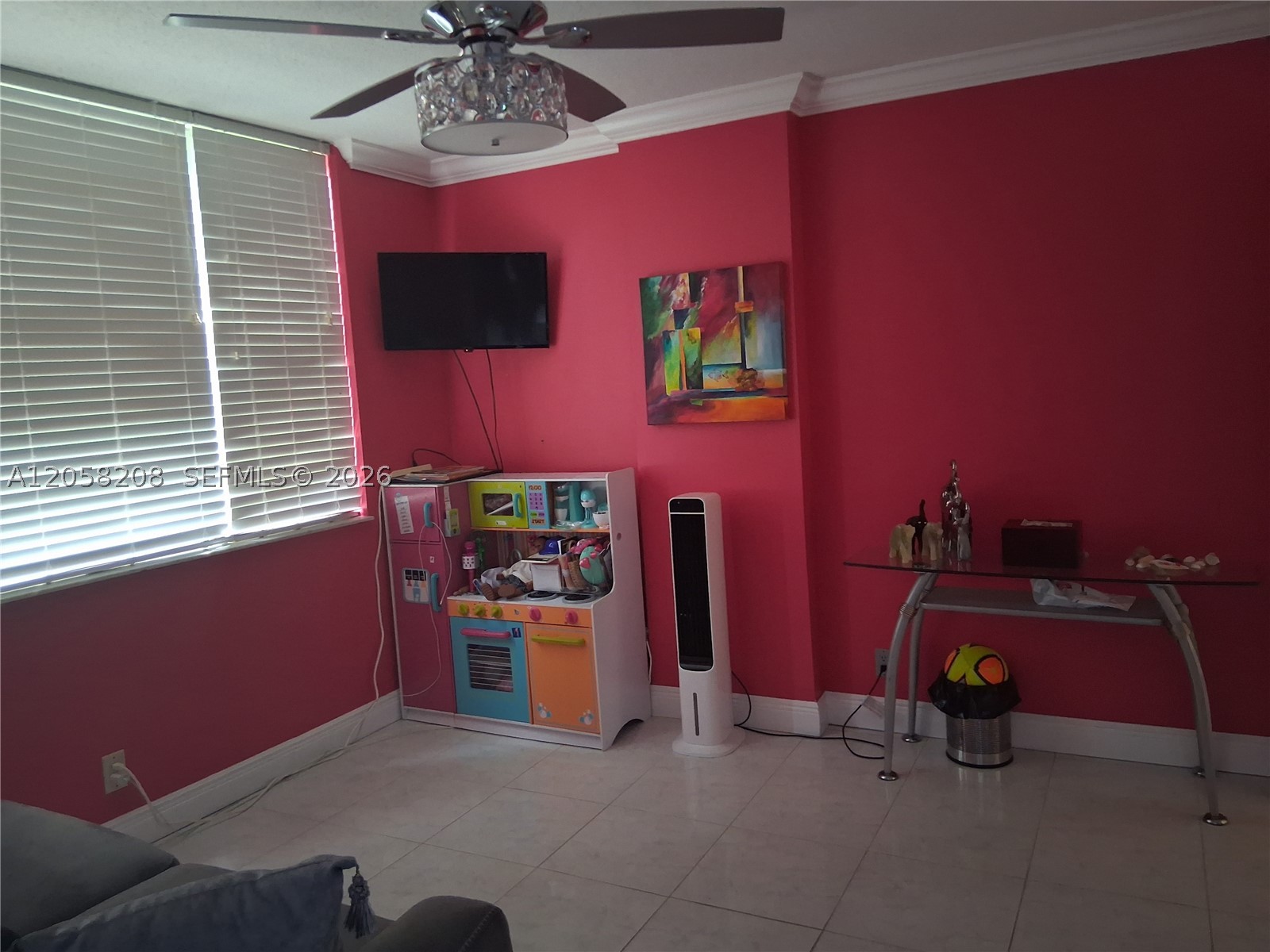 HILLCREST NO 21 CONDO - Residential