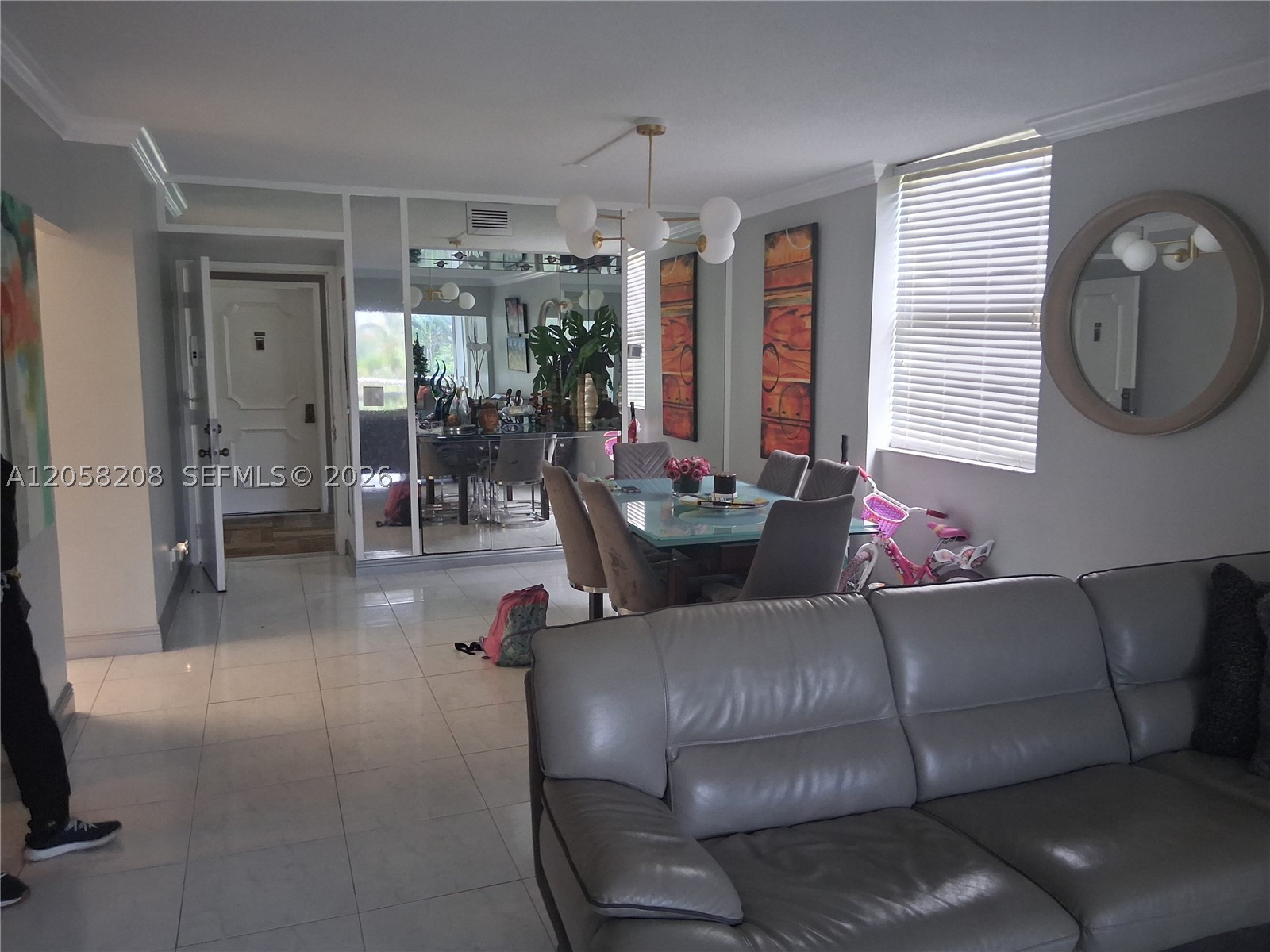 HILLCREST NO 21 CONDO - Residential