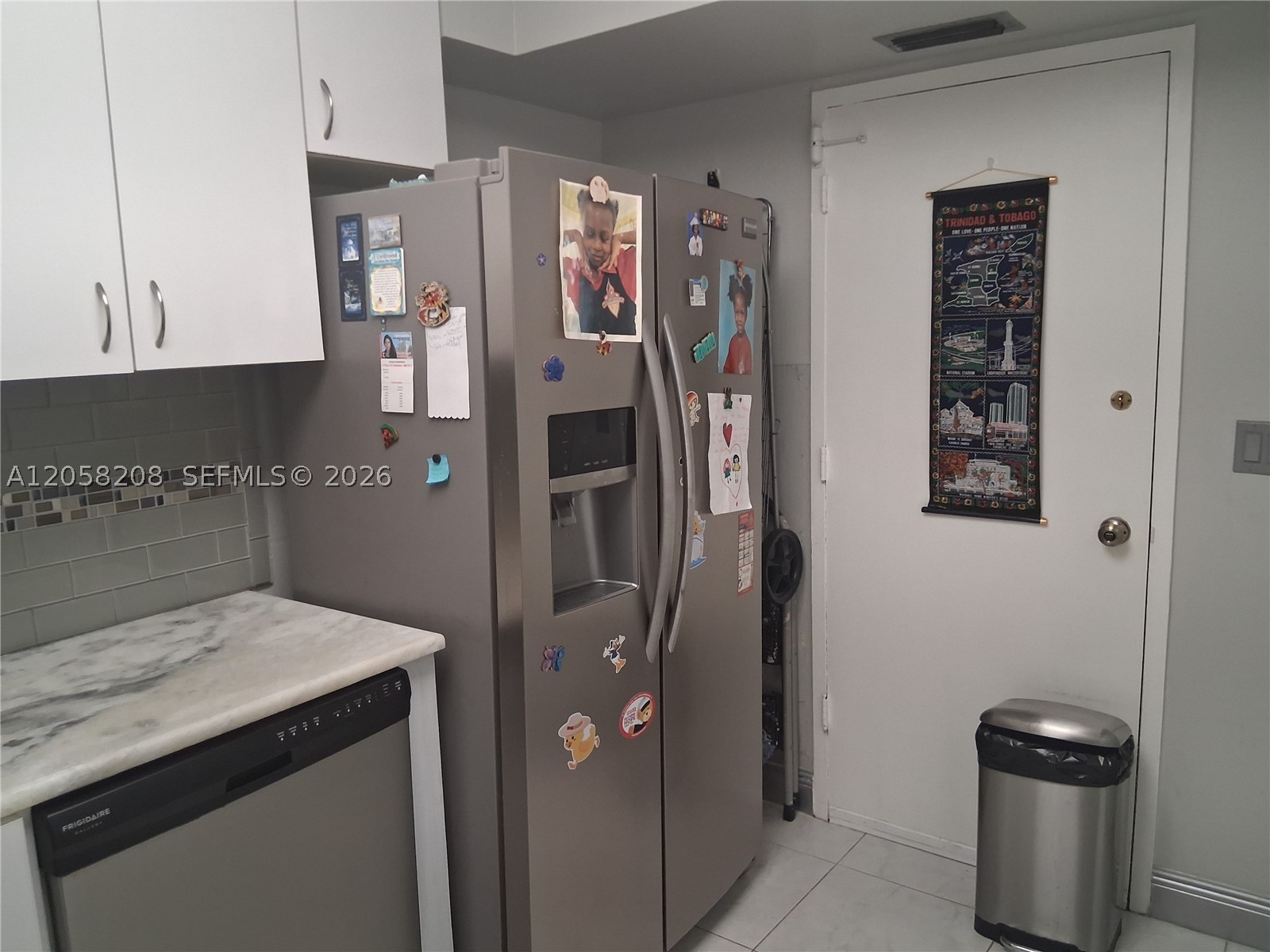 HILLCREST NO 21 CONDO - Residential