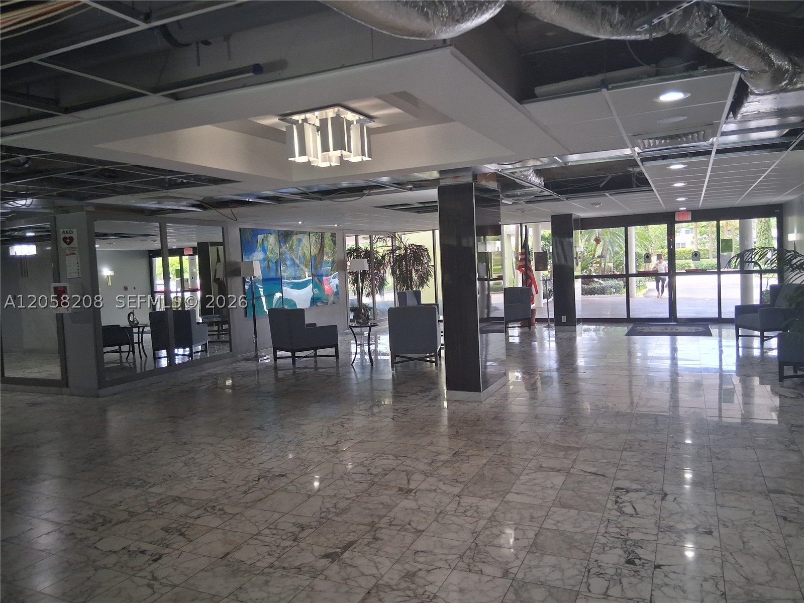 HILLCREST NO 21 CONDO - Residential