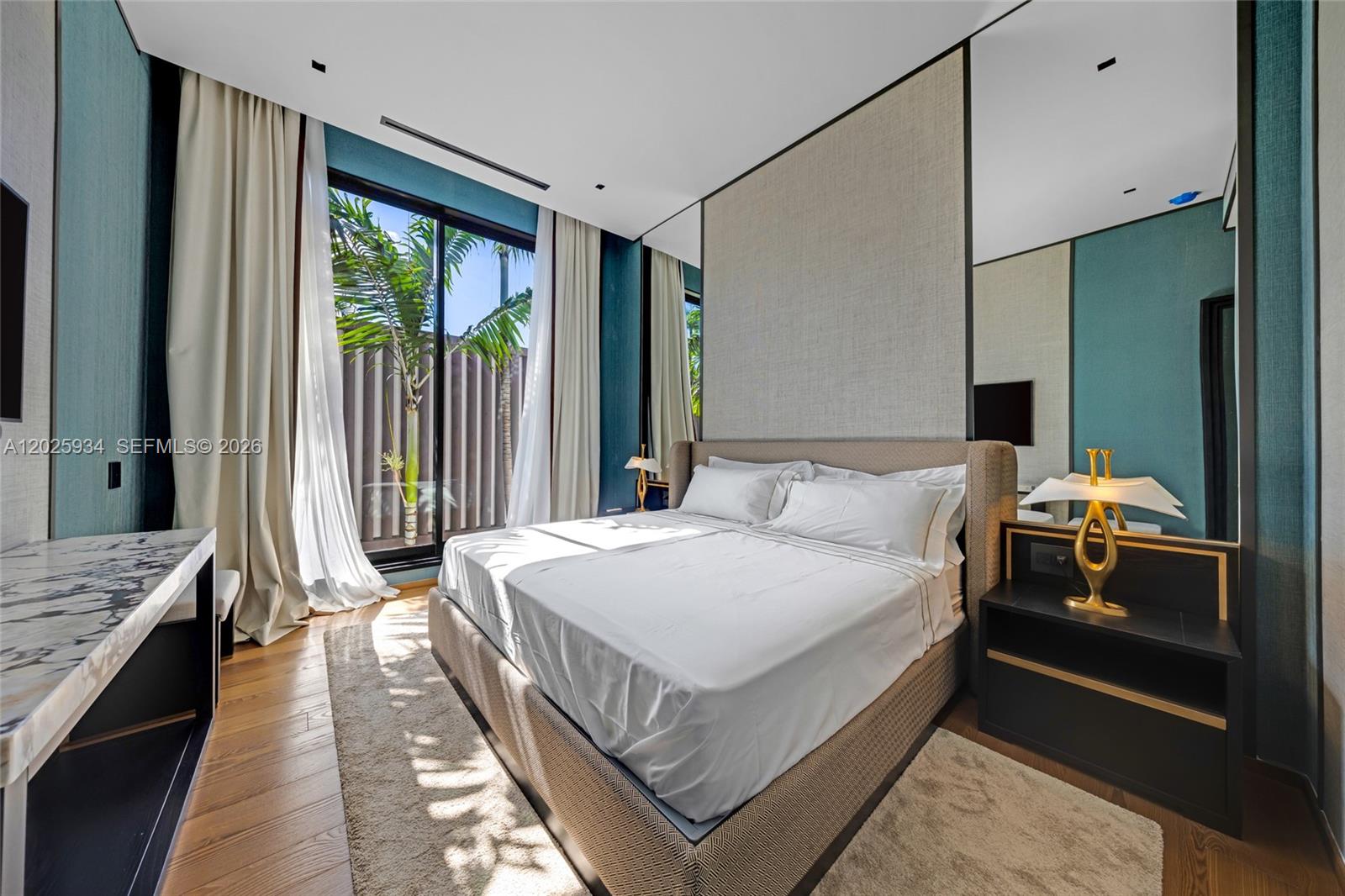 RIVO ALTO AMD - Residential Lease