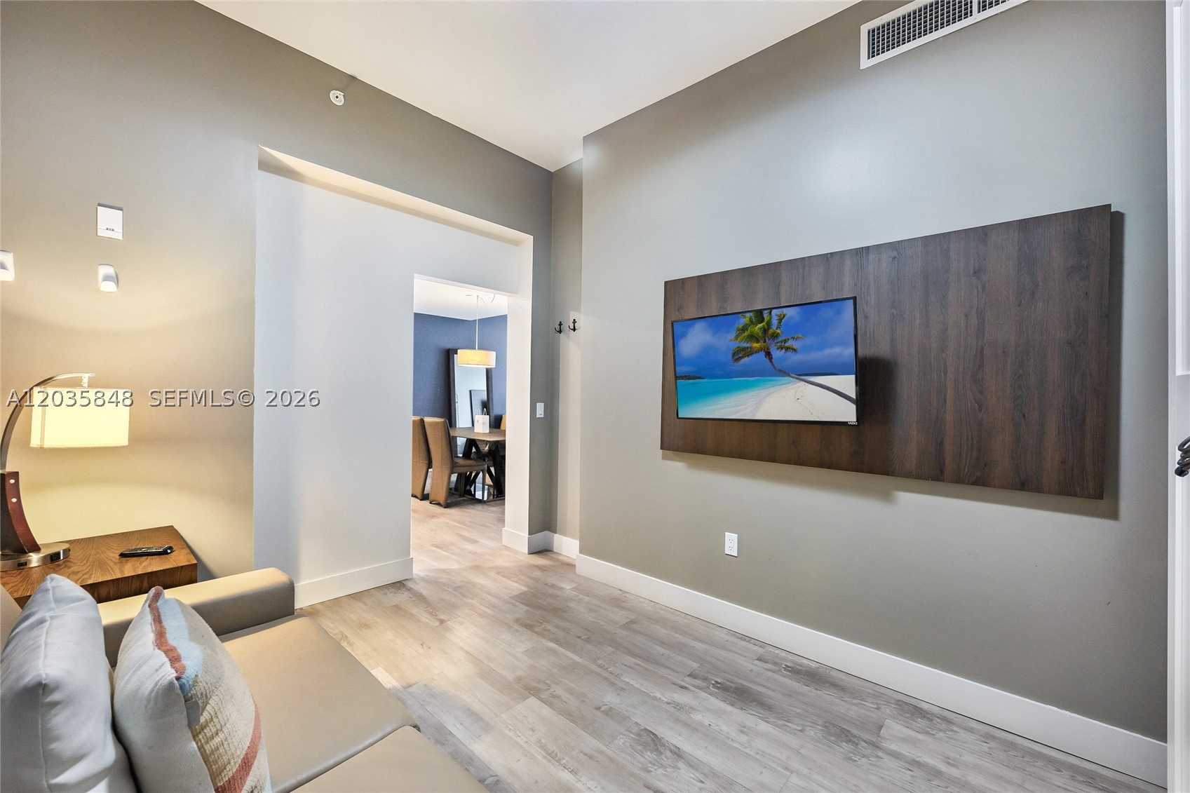 COSTA HOLLYWOOD CONDO - Residential
