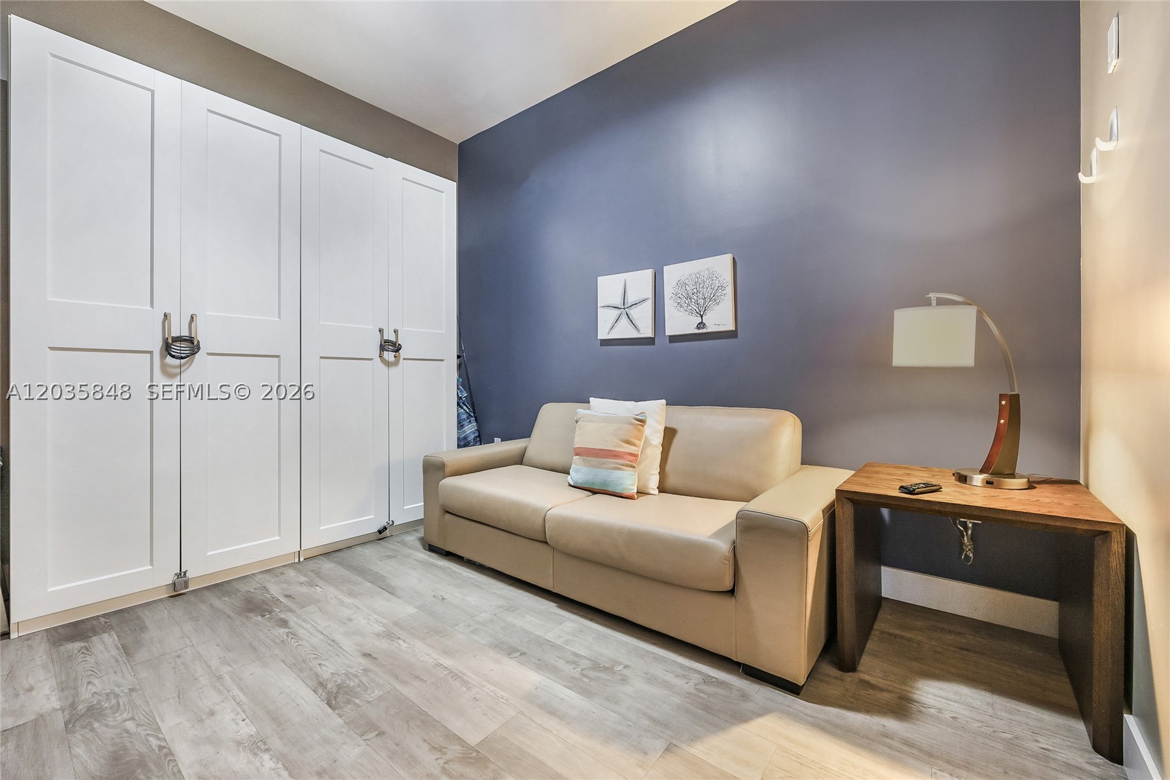 COSTA HOLLYWOOD CONDO - Residential