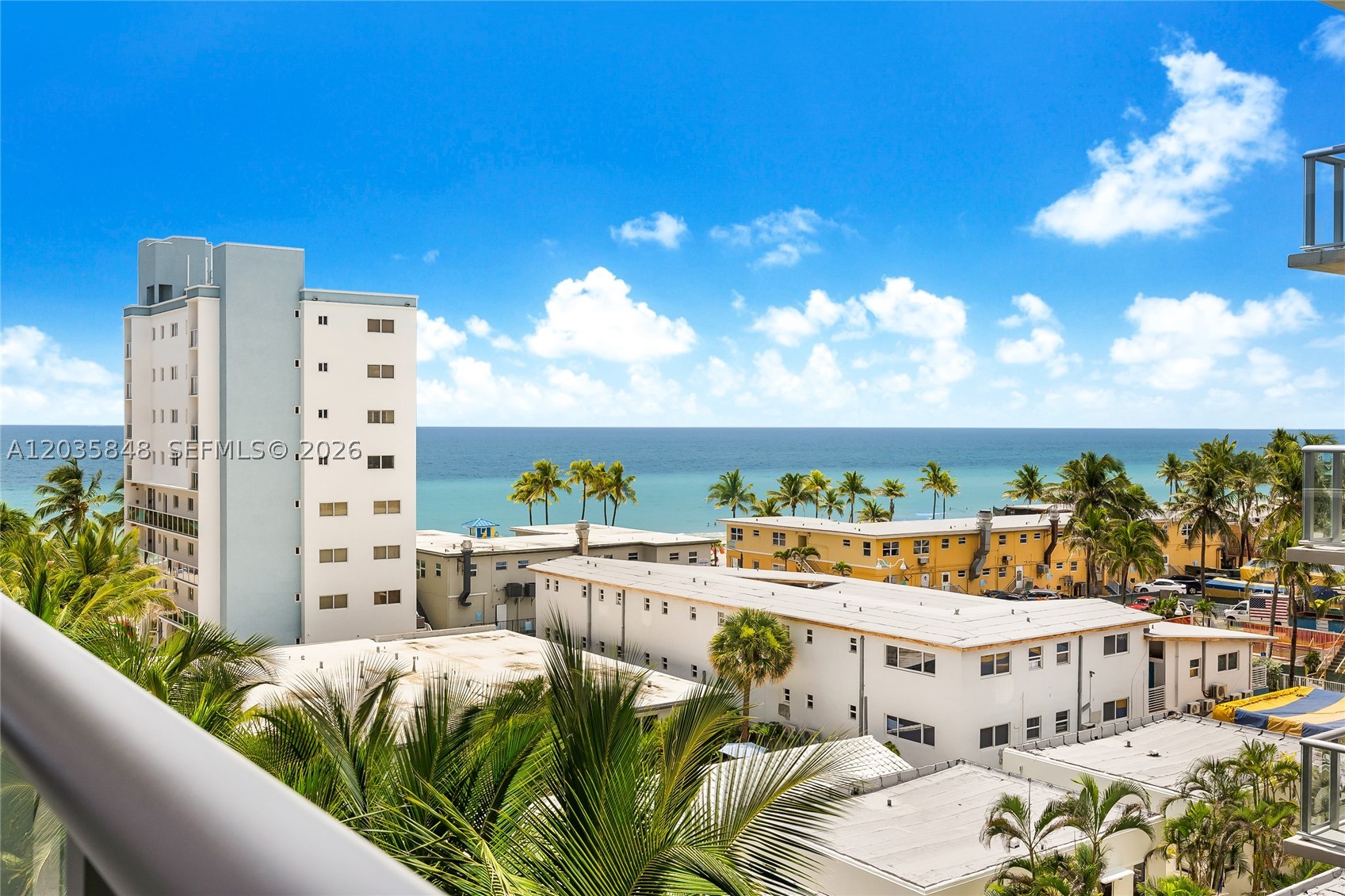 COSTA HOLLYWOOD CONDO - Residential