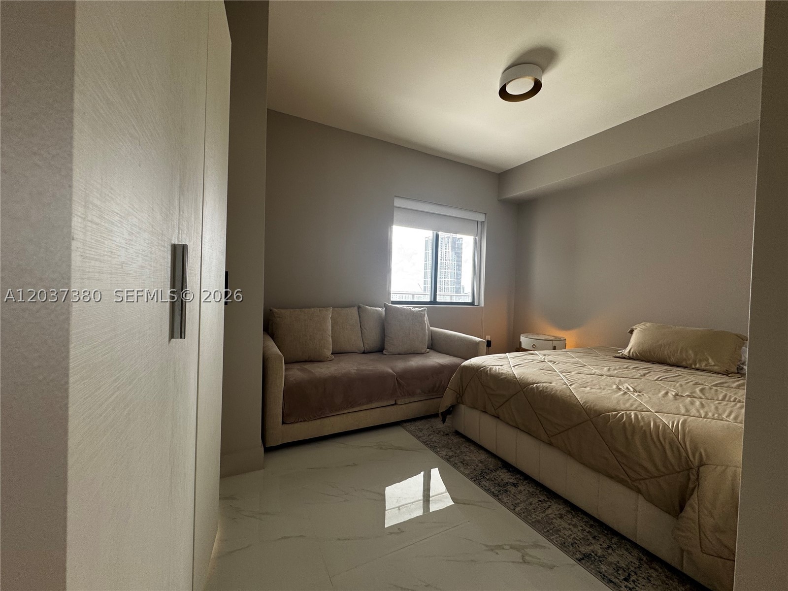 ARIA RESERVE - Residential