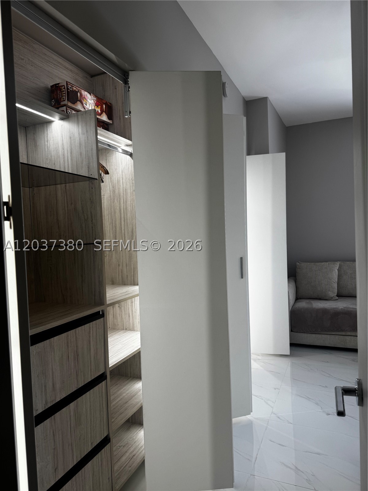 ARIA RESERVE - Residential