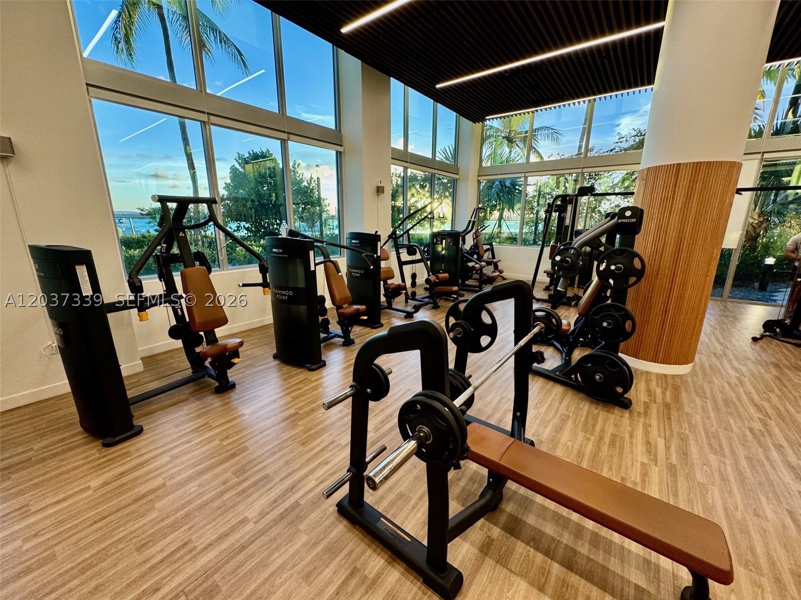 FLAMINGO SOUTH BEACH I CO - Residential Lease