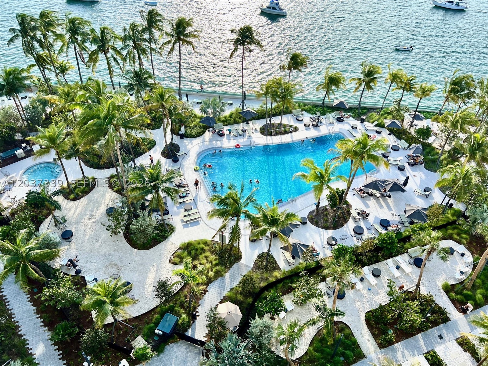 FLAMINGO SOUTH BEACH I CO - Residential Lease