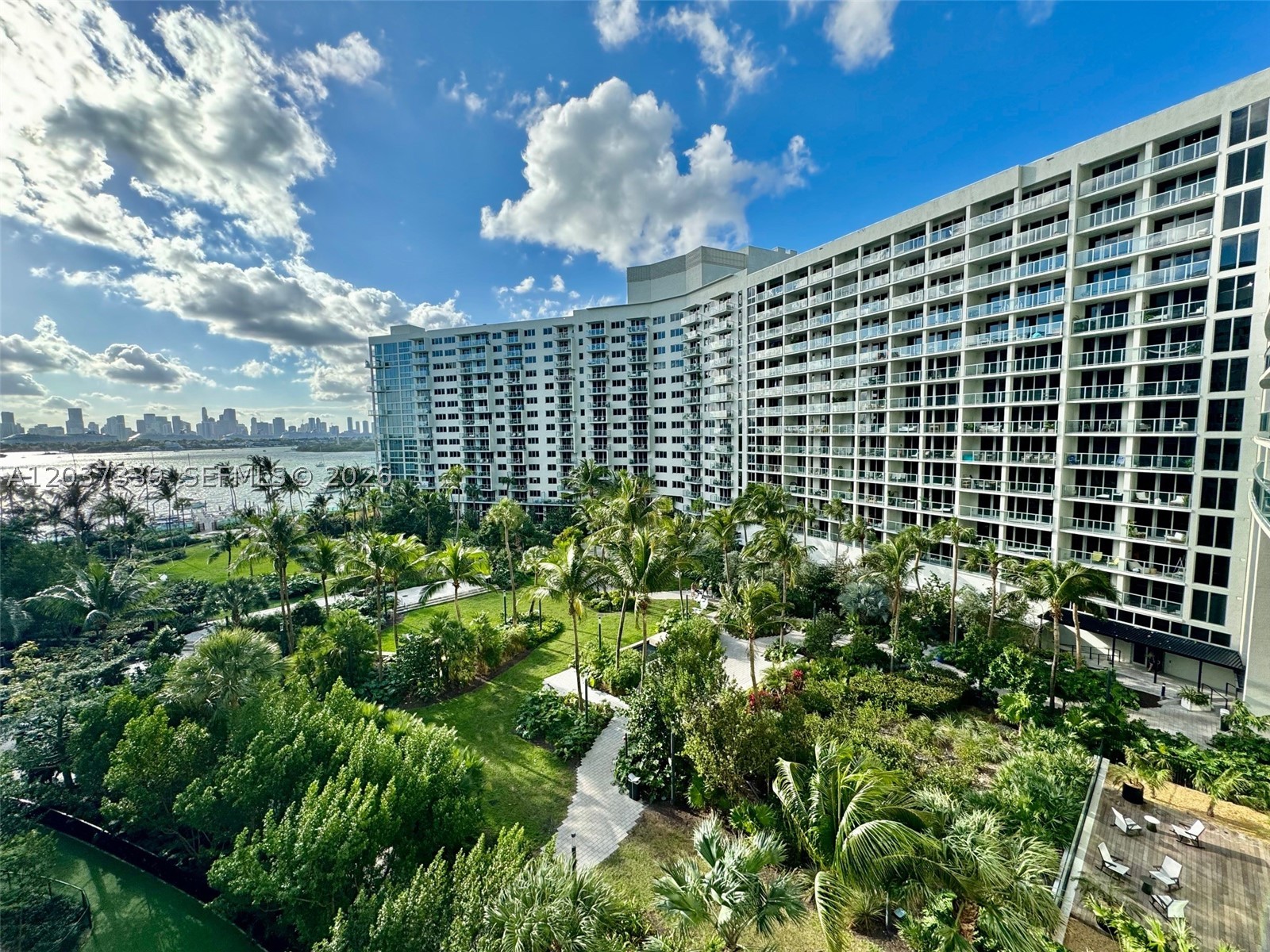 FLAMINGO SOUTH BEACH I CO - Residential Lease