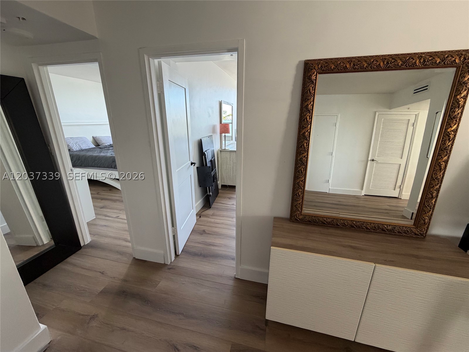 FLAMINGO SOUTH BEACH I CO - Residential Lease
