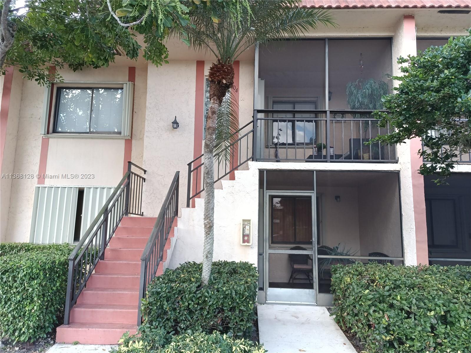 RACQUET CLUB APTS AT BONA - Residential