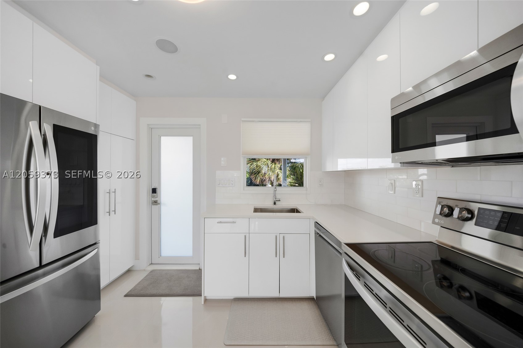 CORAL COVE ASSOC CO-OP - Residential