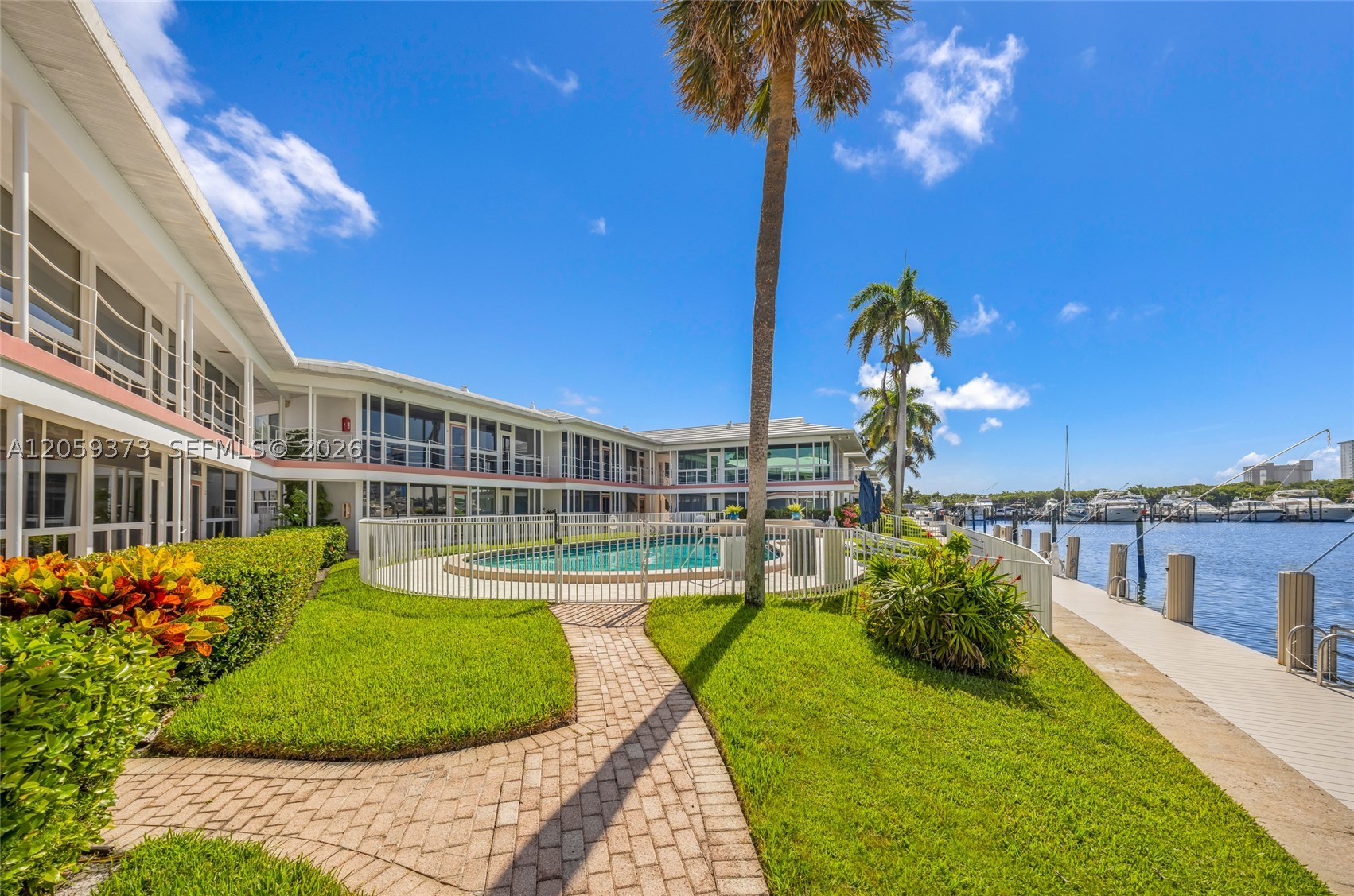 CORAL COVE ASSOC CO-OP - Residential